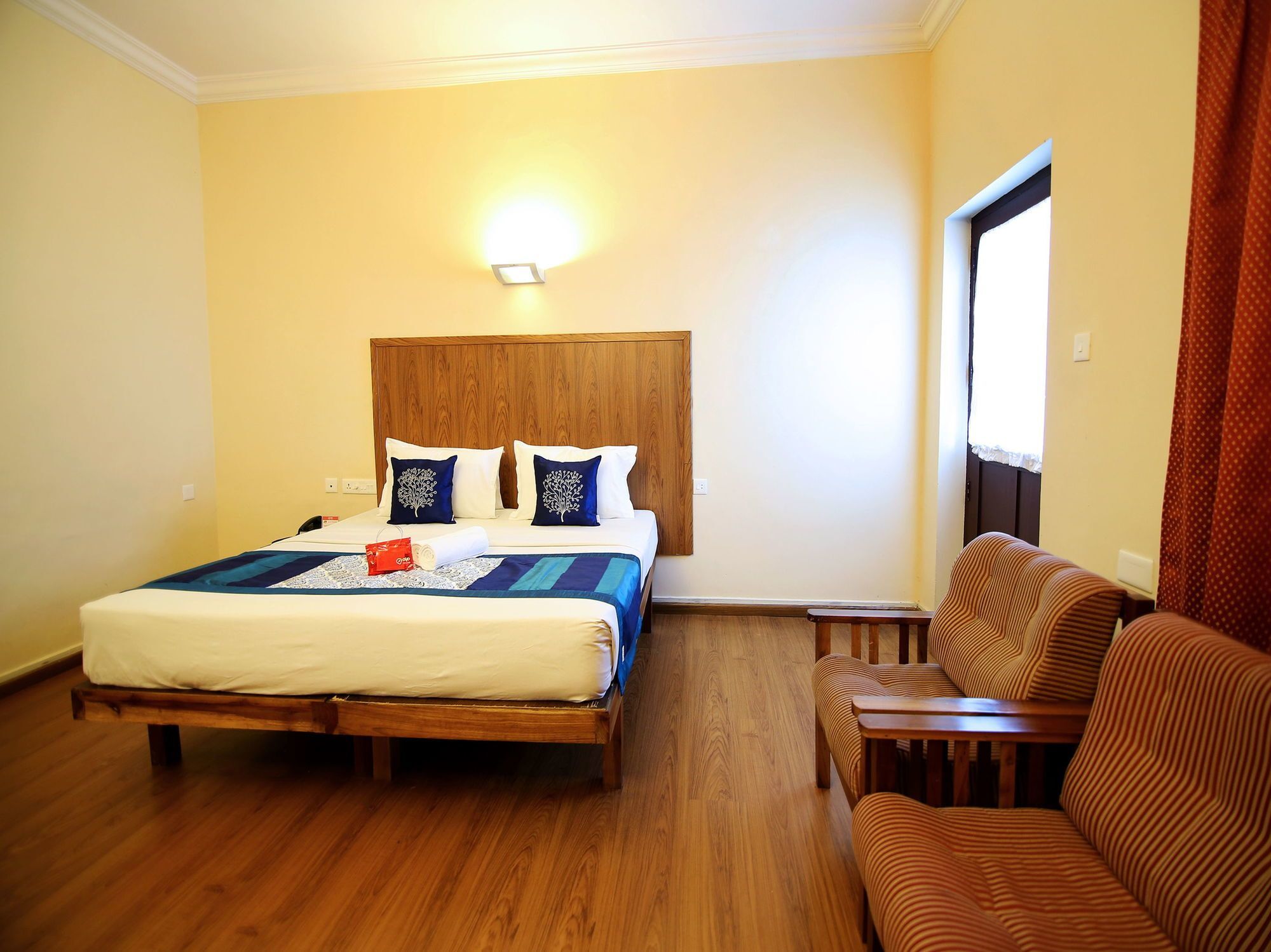 Oyo 2887 Hotel Sn International Kumily Εξωτερικό φωτογραφία